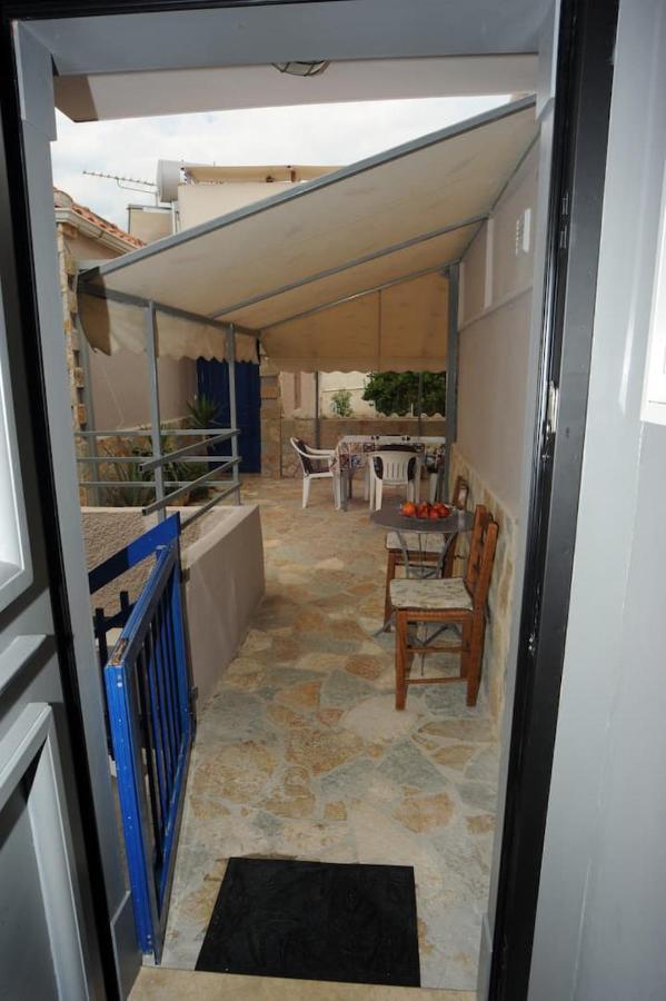 Crecian Water Front Appartement Aigeira Buitenkant foto