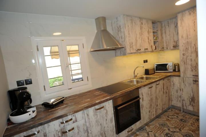 Crecian Water Front Appartement Aigeira Buitenkant foto