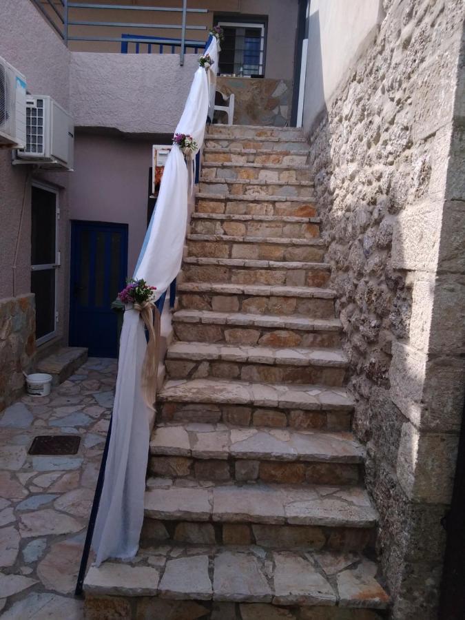 Crecian Water Front Appartement Aigeira Buitenkant foto
